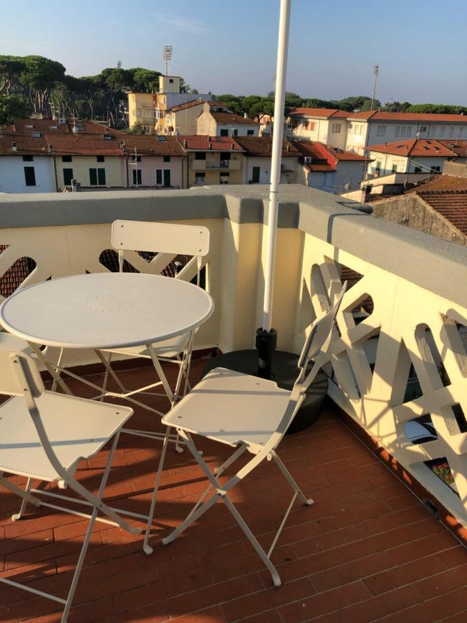 Torre Della Darsena Apartment Viareggio Luaran gambar